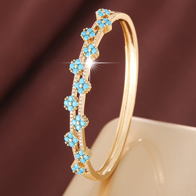 Zirconia Bracelet with Delicate Flower for Women
